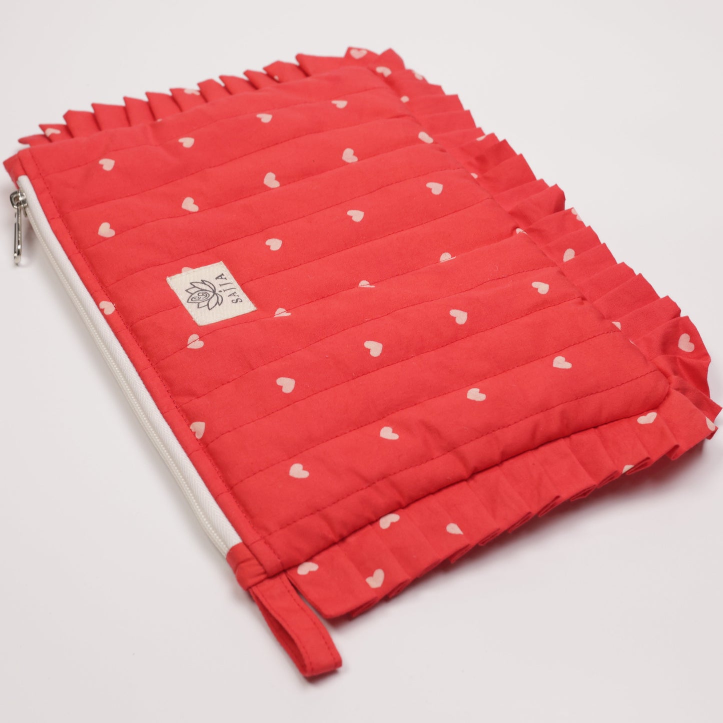 Sweetheart Frill Pouch